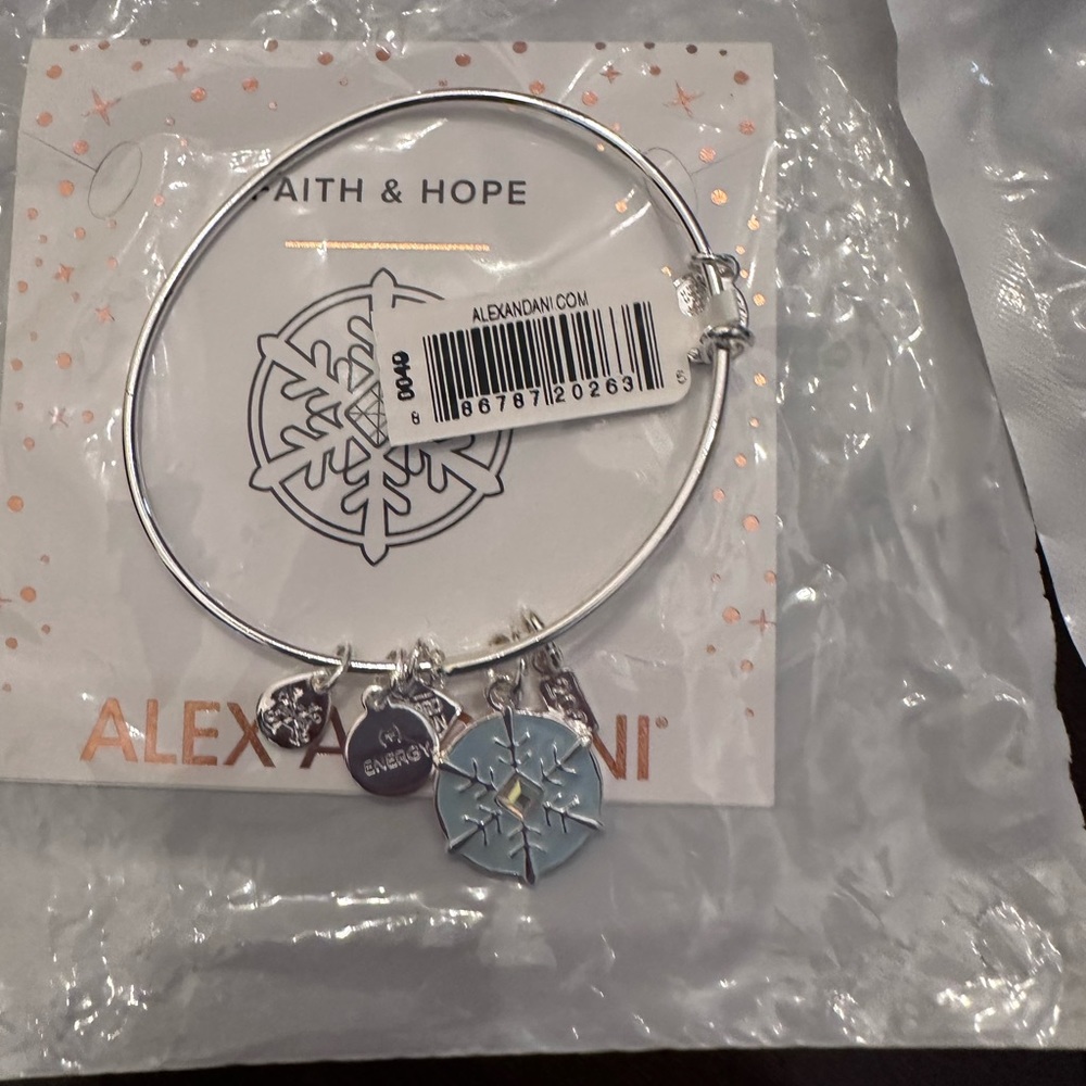 Alexi and Ani (4) Holiday braclets NWT
